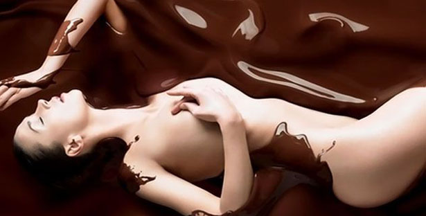 Juodojo šokolado ir pieno vonia