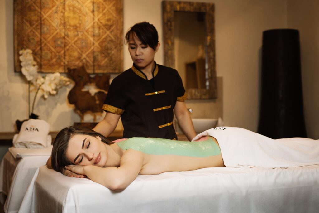 Body Mask with Green Clay